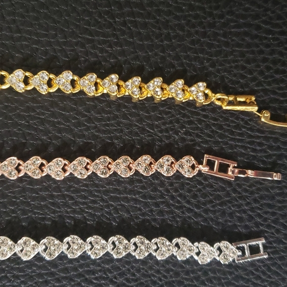 Beautiful Rhinestone Chain Bracelets - Picture 9 of 11